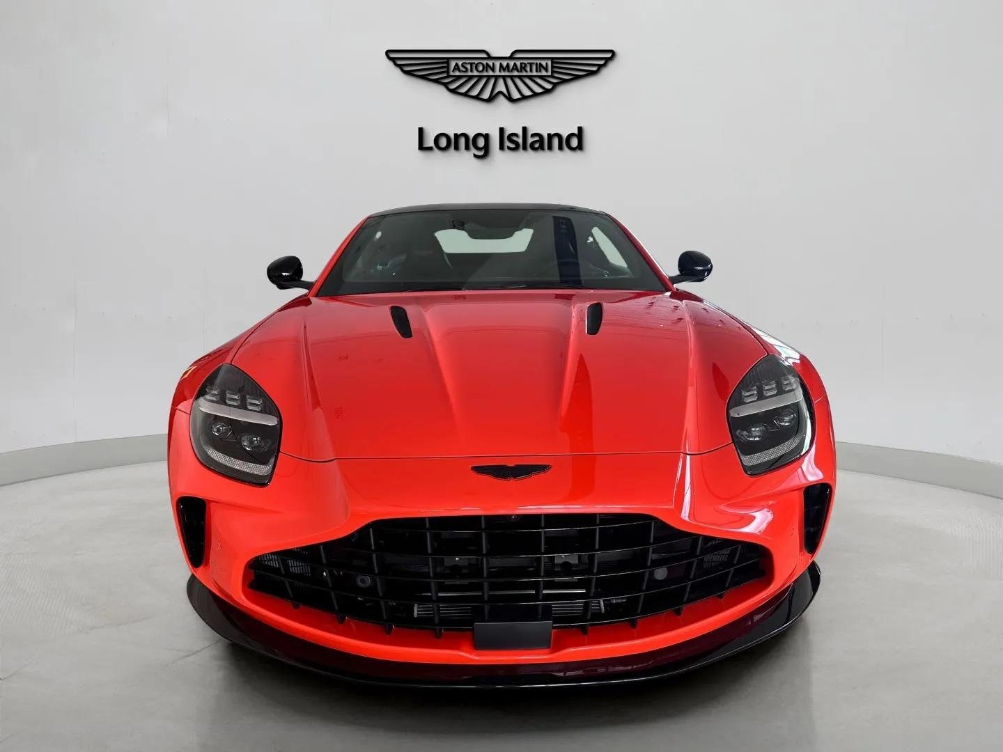 2025 Aston Martin Vantage AM6 photo 2