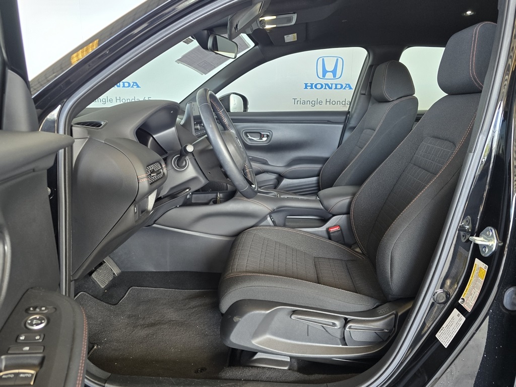 Thumbnail: 2025 Honda HR-V - 10