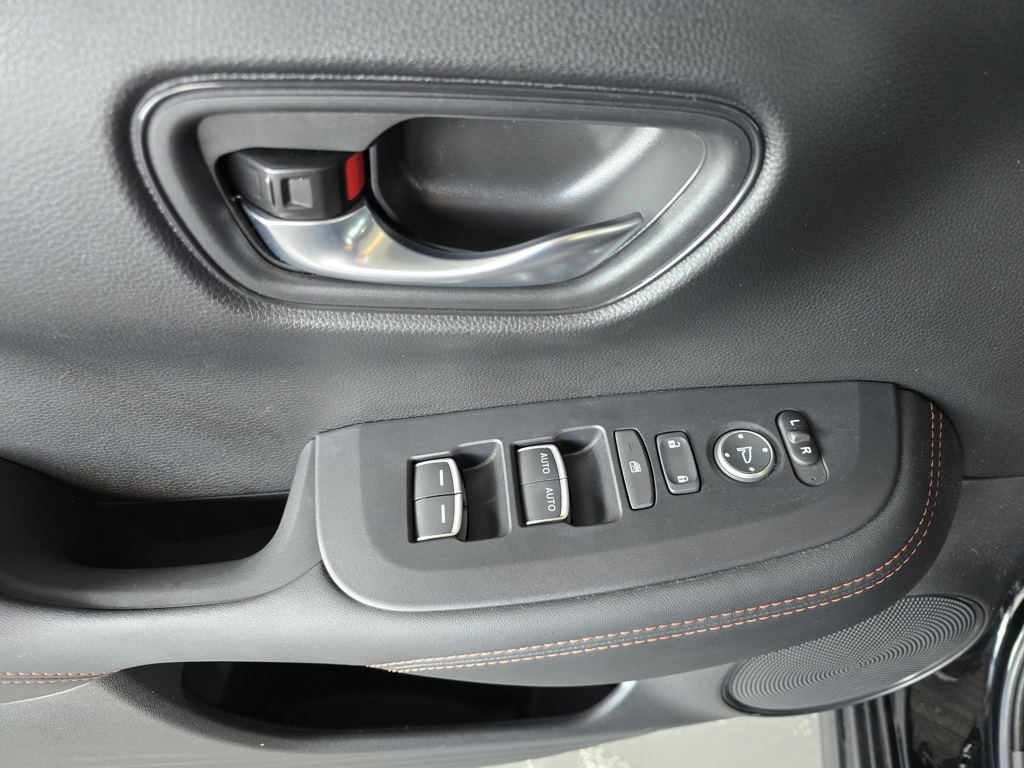 Thumbnail: 2025 Honda HR-V - 23