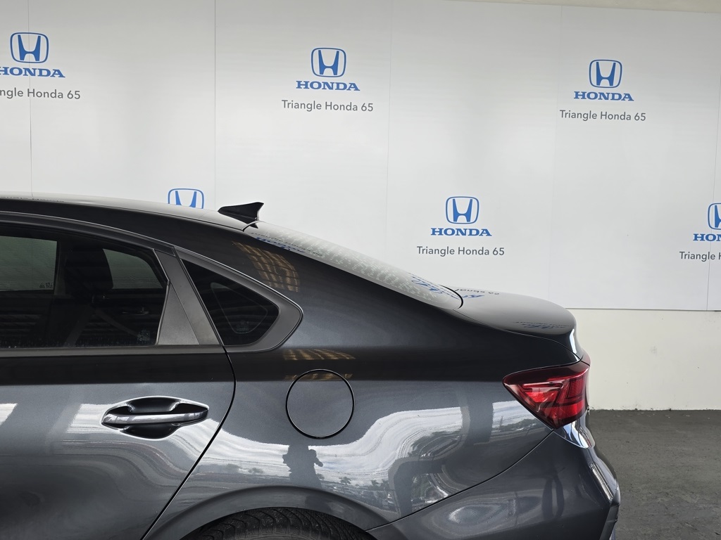 Thumbnail: 2019 Kia Forte - 32