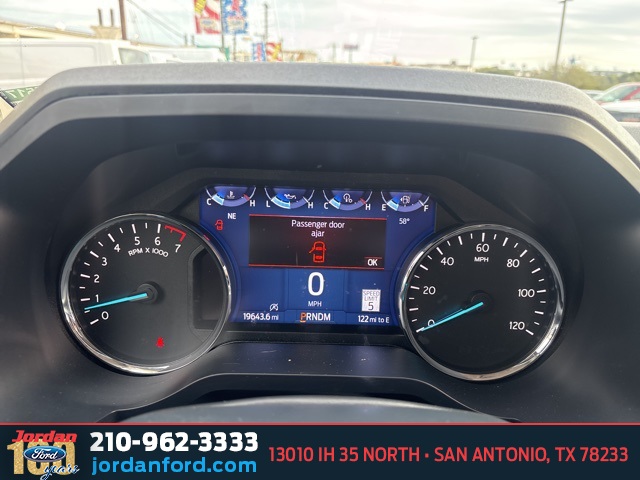 Used Car 2024 Ford Expedition  Xlt For Sale Under $50,000 In San Antonio, Texas