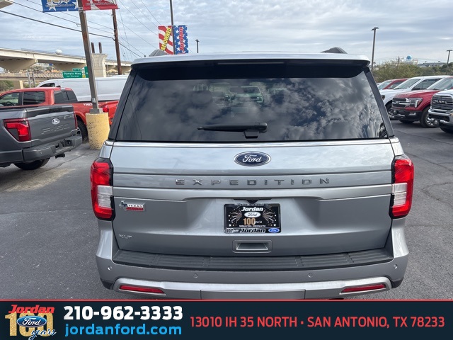 Used Car 2024 Ford Expedition  Xlt For Sale Under $50,000 In San Antonio, Texas