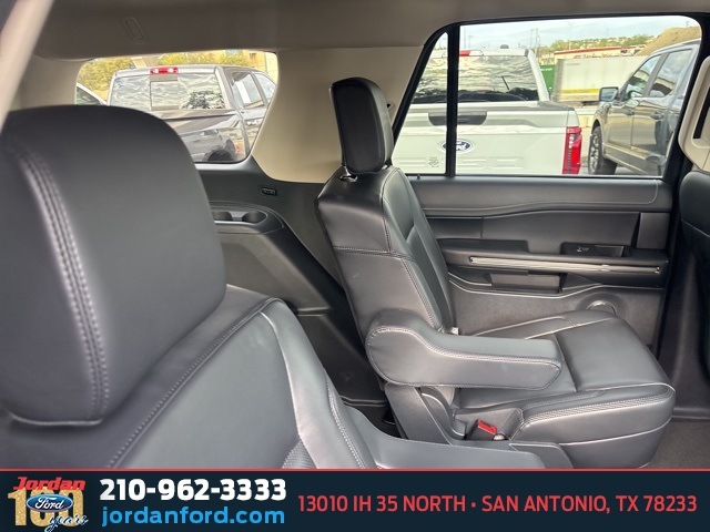 Used Car 2024 Ford Expedition  Xlt For Sale Under $50,000 In San Antonio, Texas