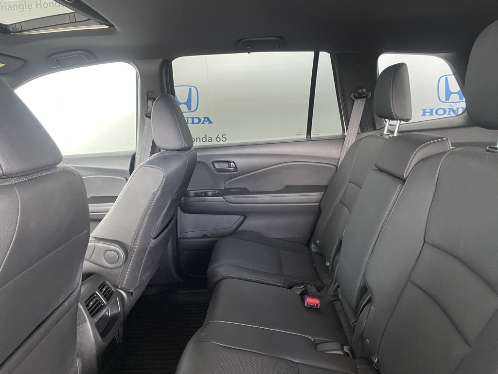Thumbnail: 2022 Honda Passport - 14