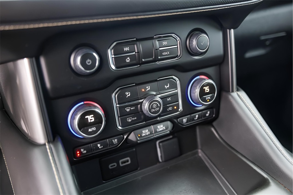 Used Car 2024 Chevrolet Suburban  Premier For Sale Under $80,000 In Austin, Texas