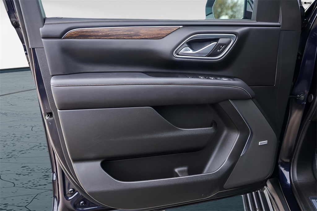 Used Car 2024 Chevrolet Suburban  Premier For Sale Under $80,000 In Austin, Texas