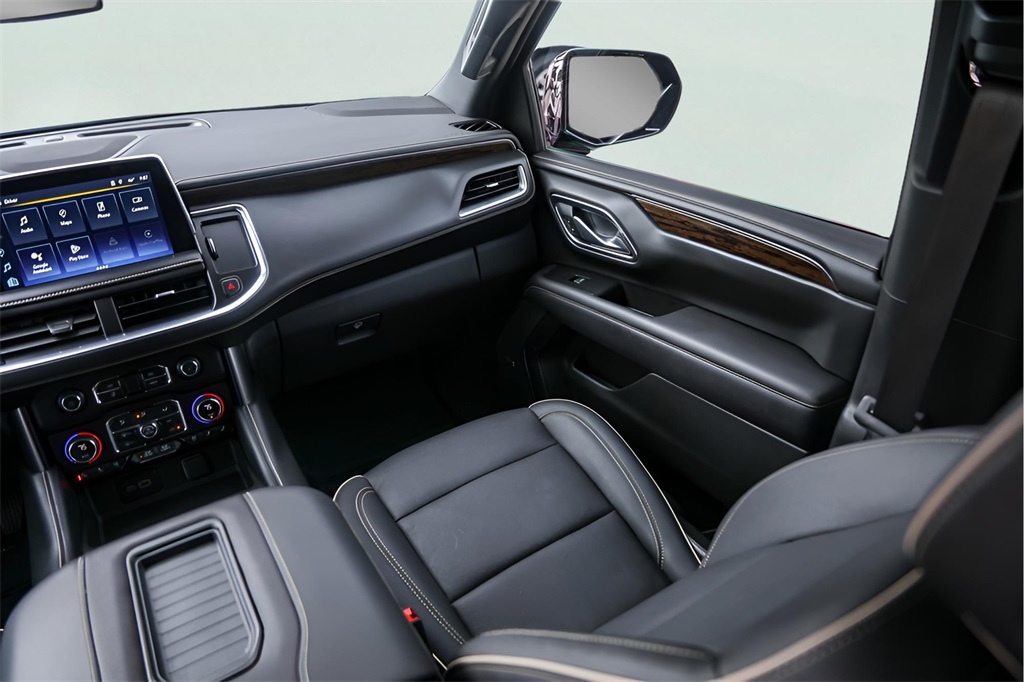 Used Car 2024 Chevrolet Suburban  Premier For Sale Under $80,000 In Austin, Texas