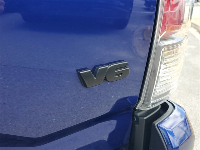2022 Toyota Tacoma V6 photo 8