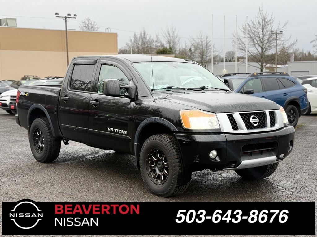 2014 Nissan Titan PRO-4X Crew Cab 4WD