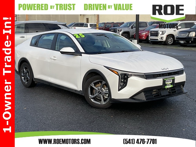 2025 Kia K4 LXS FWD