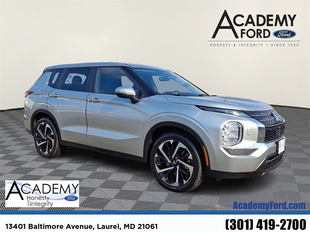 2022 Mitsubishi Outlander ES S-AWC