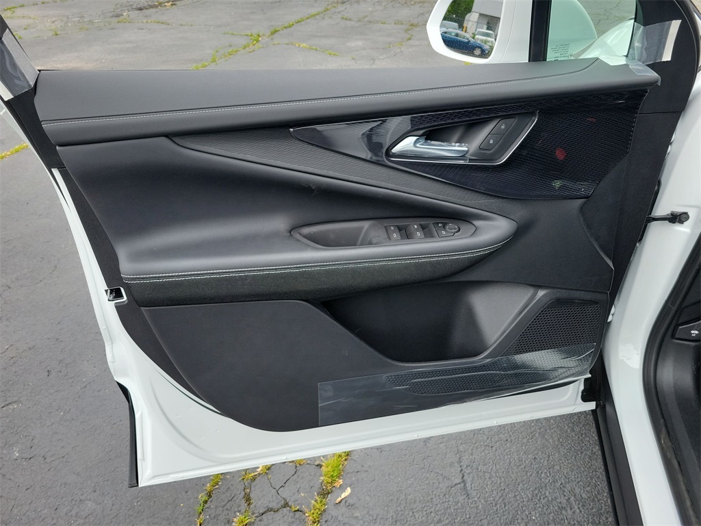 Image of 2025 Chevrolet Blazer EV