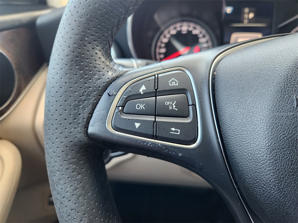 2018 Mercedes-Benz GLC GLC 300 White at Westside Lexus