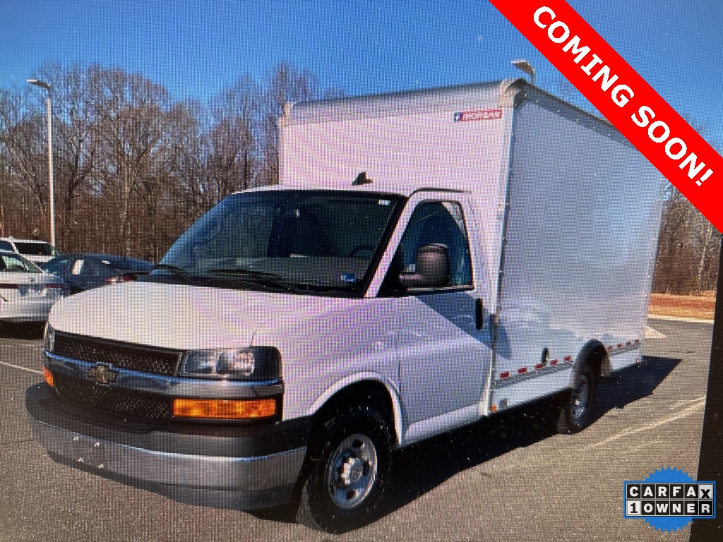 2023 Chevrolet Express Chassis 3500 Cutaway 139