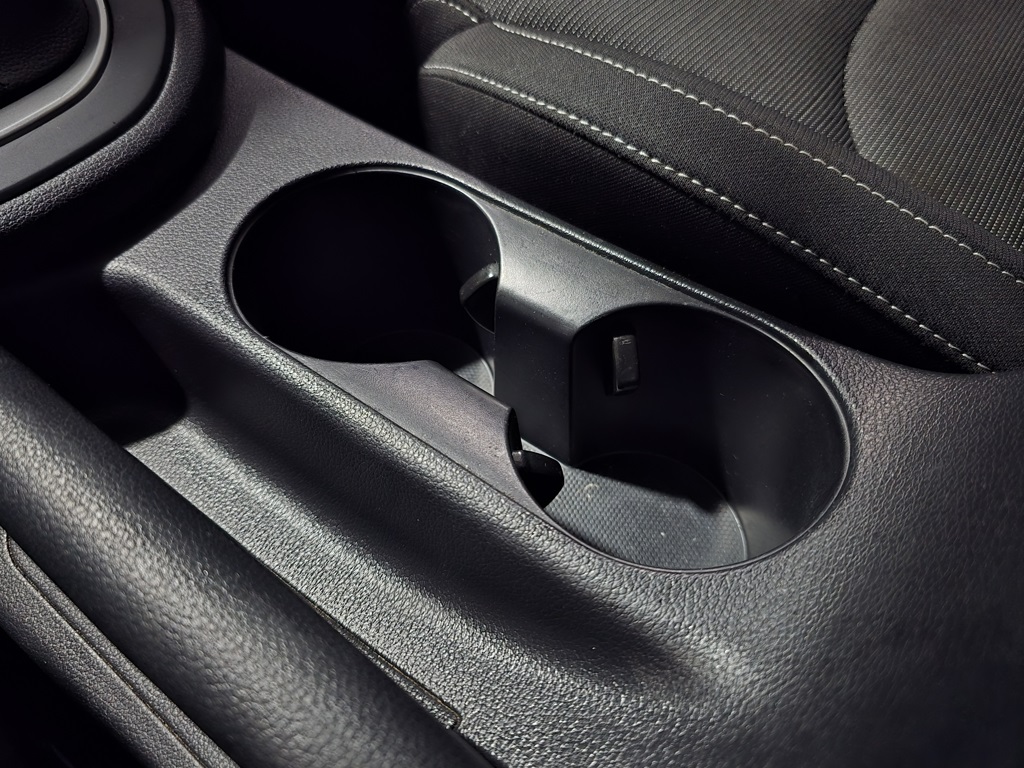 Thumbnail: 2021 Kia Forte - 26