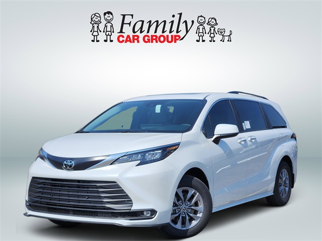 2026 Toyota Sienna XLE 7-Passenger FWD