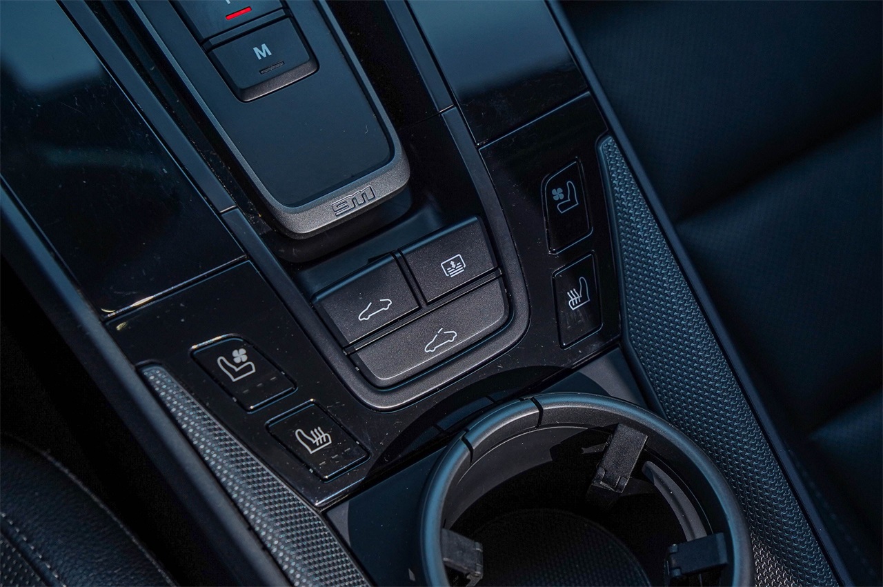 Used Car 2020 Porsche 911  Carrera For Sale Under $120,000 In Austin, Texas