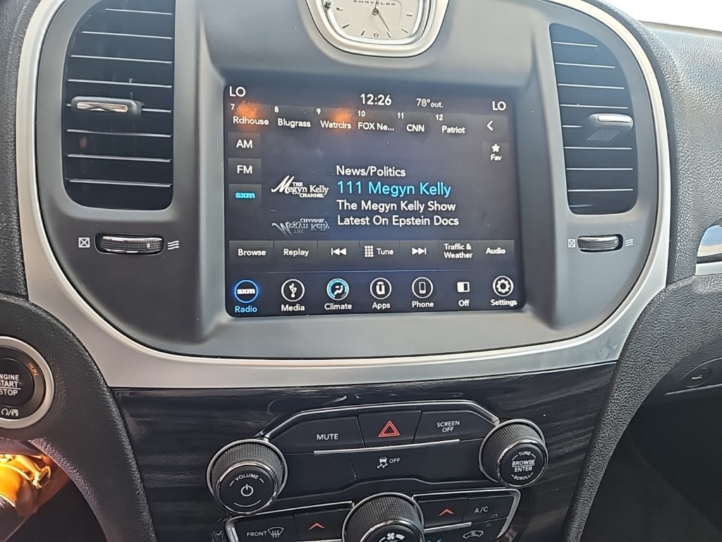 Used Car 2019 Chrysler 300  Touring For Sale Under $20,000 In San Marcos, Texas