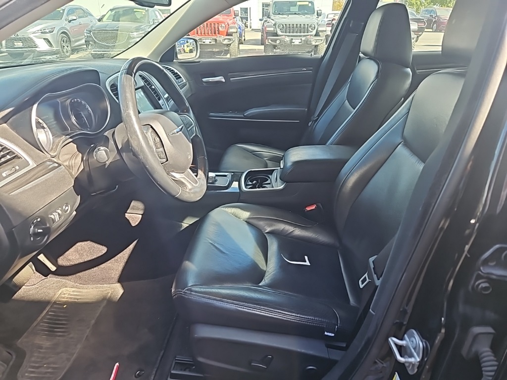 Used Car 2019 Chrysler 300  Touring For Sale Under $20,000 In San Marcos, Texas