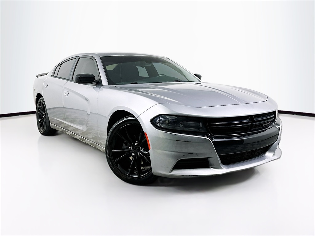 2016 Dodge Charger SE