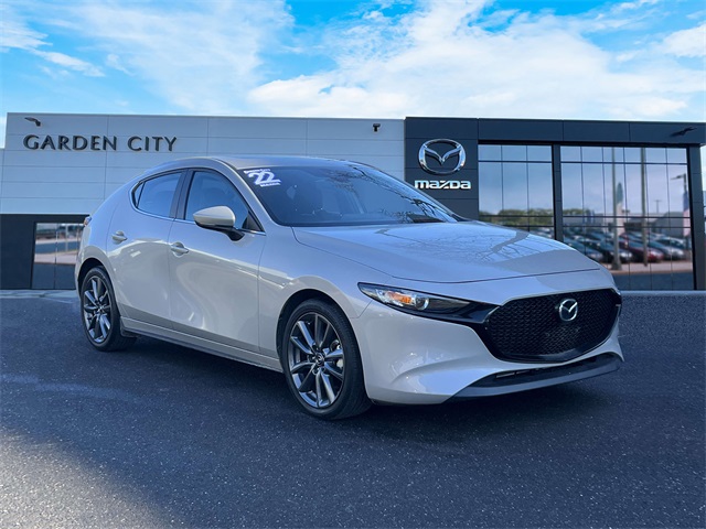 2022 Mazda MAZDA3 Preferred Hatchback FWD