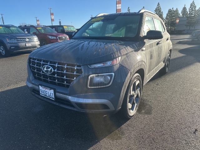 2023 Hyundai Venue SEL FWD