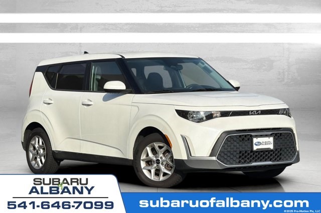 2023 Kia Soul LX FWD