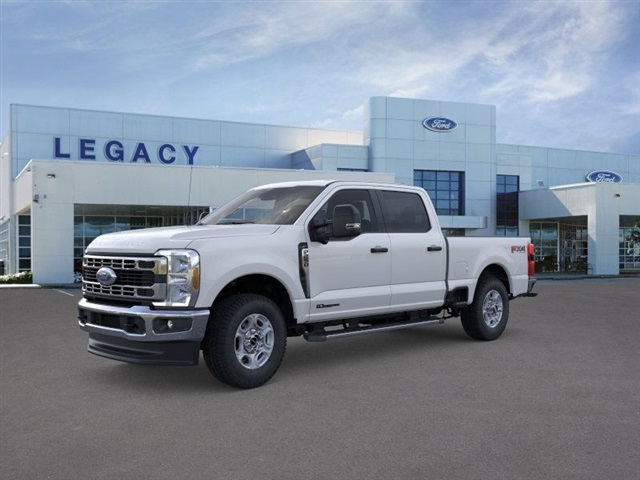 2026 Ford F-250 Super Duty XLT Crew Cab 4WD