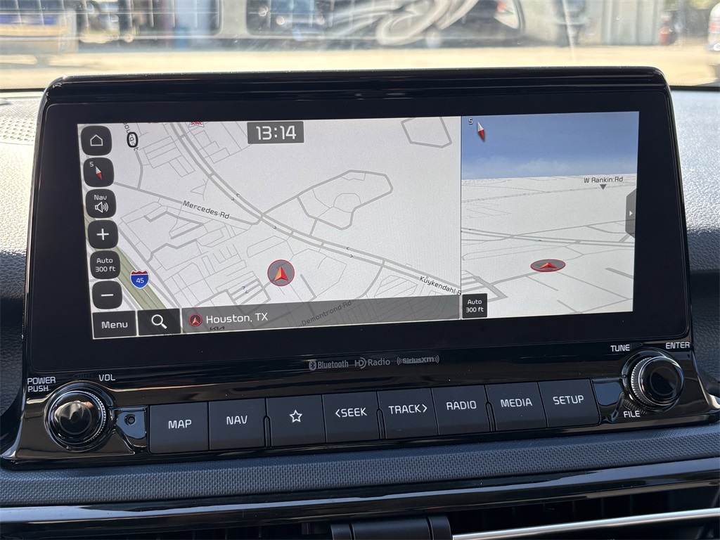 2023 Kia Seltos S White at Bayshore Chrysler Jeep Dodge Ram