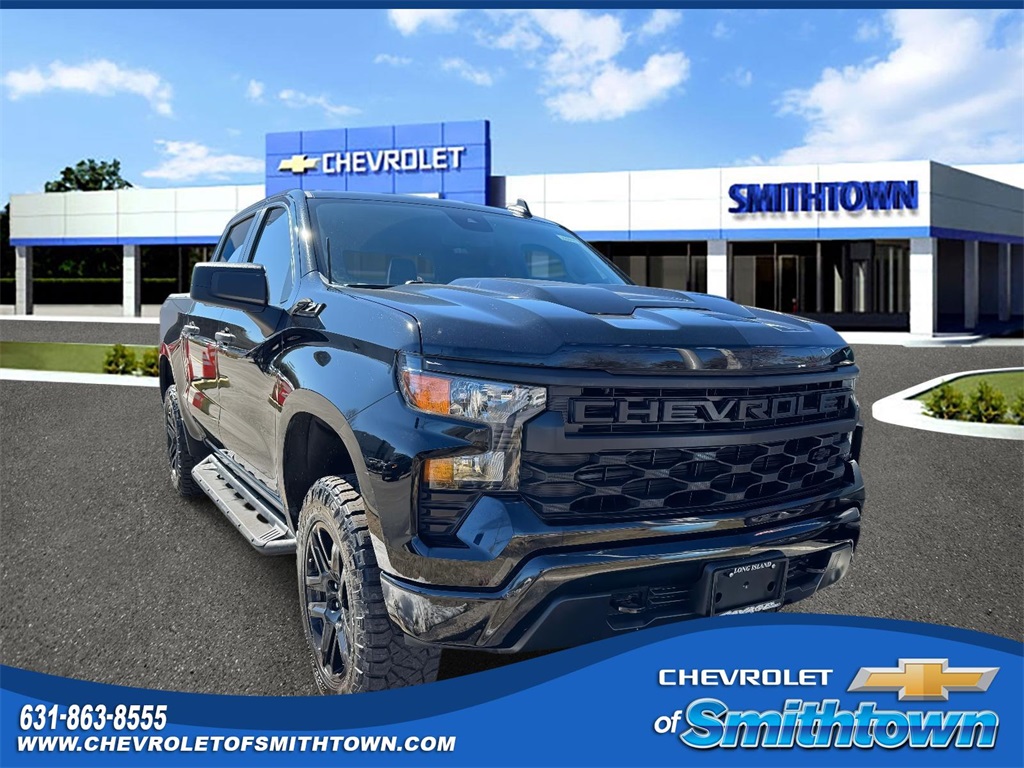 2022 Chevrolet Silverado 1500 Custom Trail Boss Crew Cab 4WD