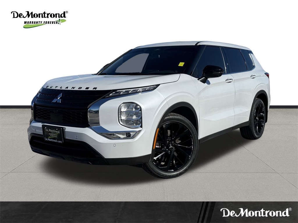 2023 Mitsubishi Outlander   at North Houston Mitsubishi