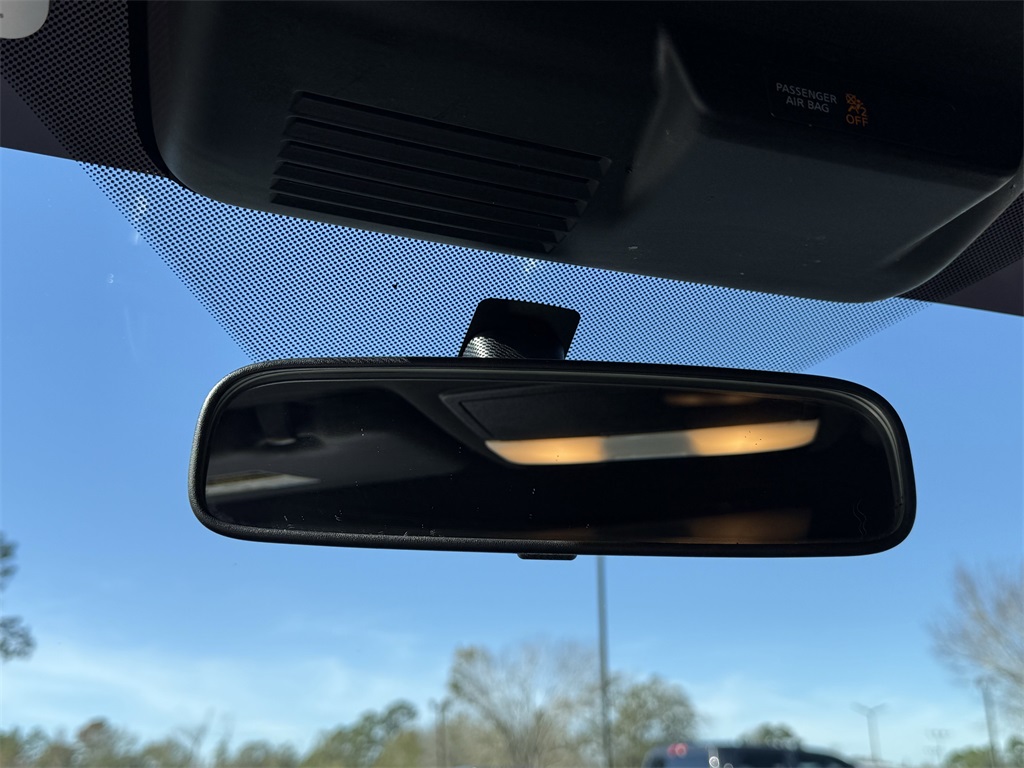 2023 Mitsubishi Outlander   at North Houston Mitsubishi