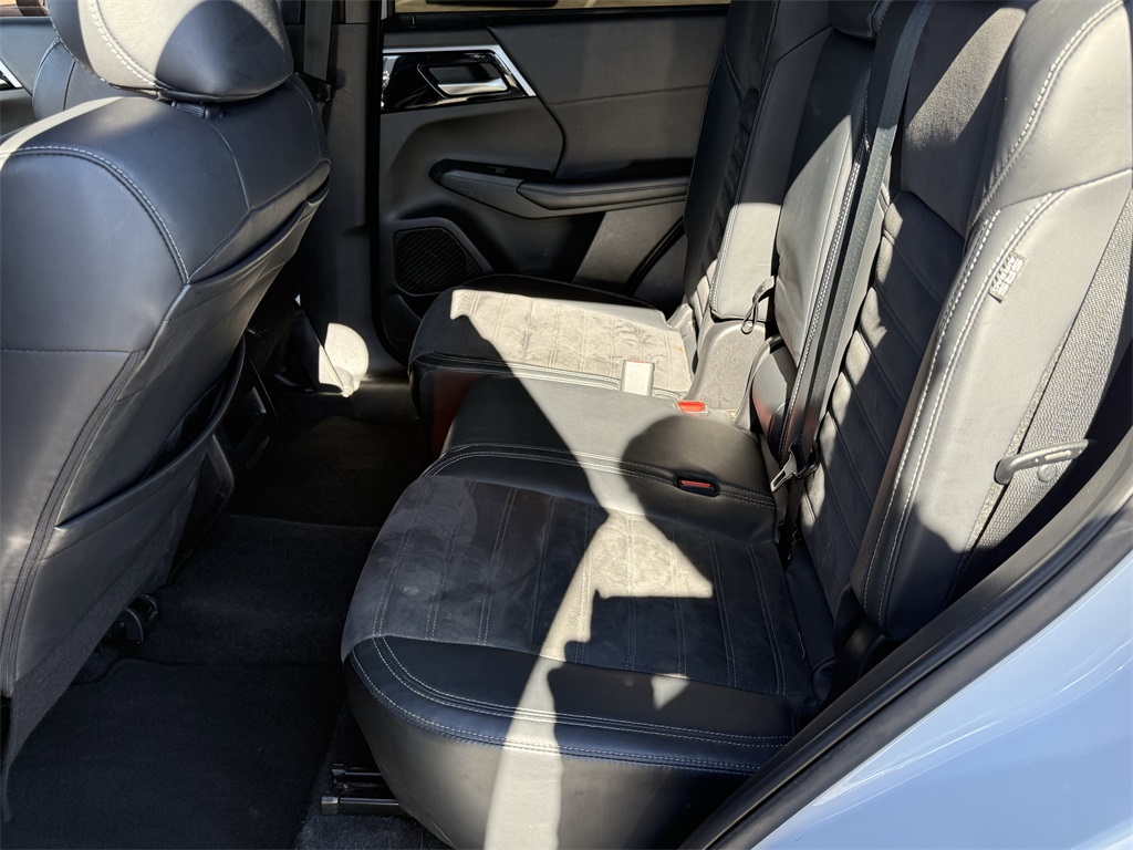 2023 Mitsubishi Outlander   at North Houston Mitsubishi