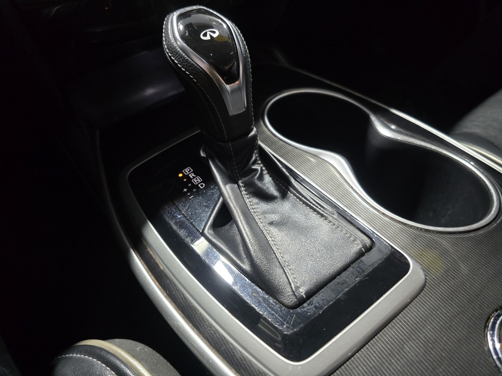 Thumbnail: 2019 INFINITI QX60 - 24