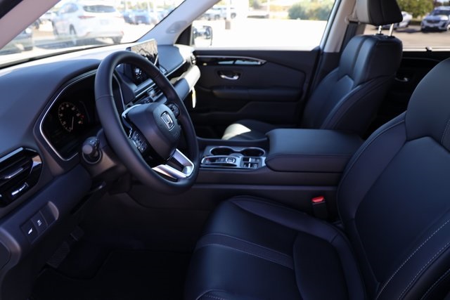2025 Honda Pilot Touring - 9