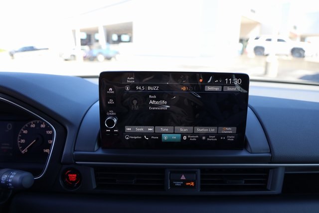 2025 Honda Pilot Touring White at Classic Honda Galveston