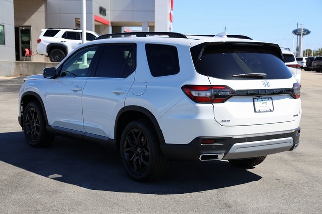 2025 Honda Pilot Touring - 5
