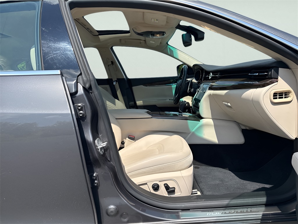 2015 Maserati Quattroporte