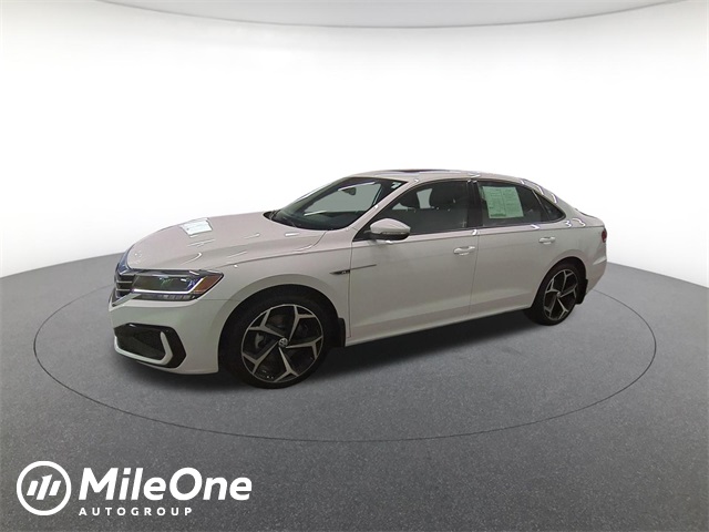 2022 Volkswagen Passat 2.0T R-Line FWD