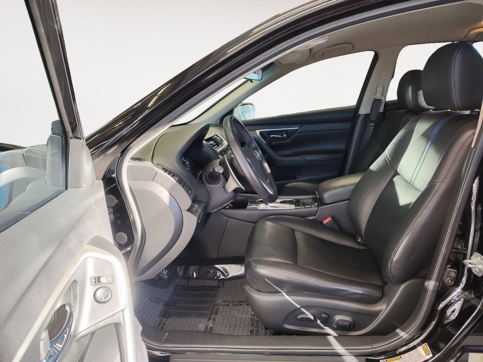 Used Car 2018 Nissan Altima  2.5 Sr For Sale Under $15,000 In San Antonio, Texas