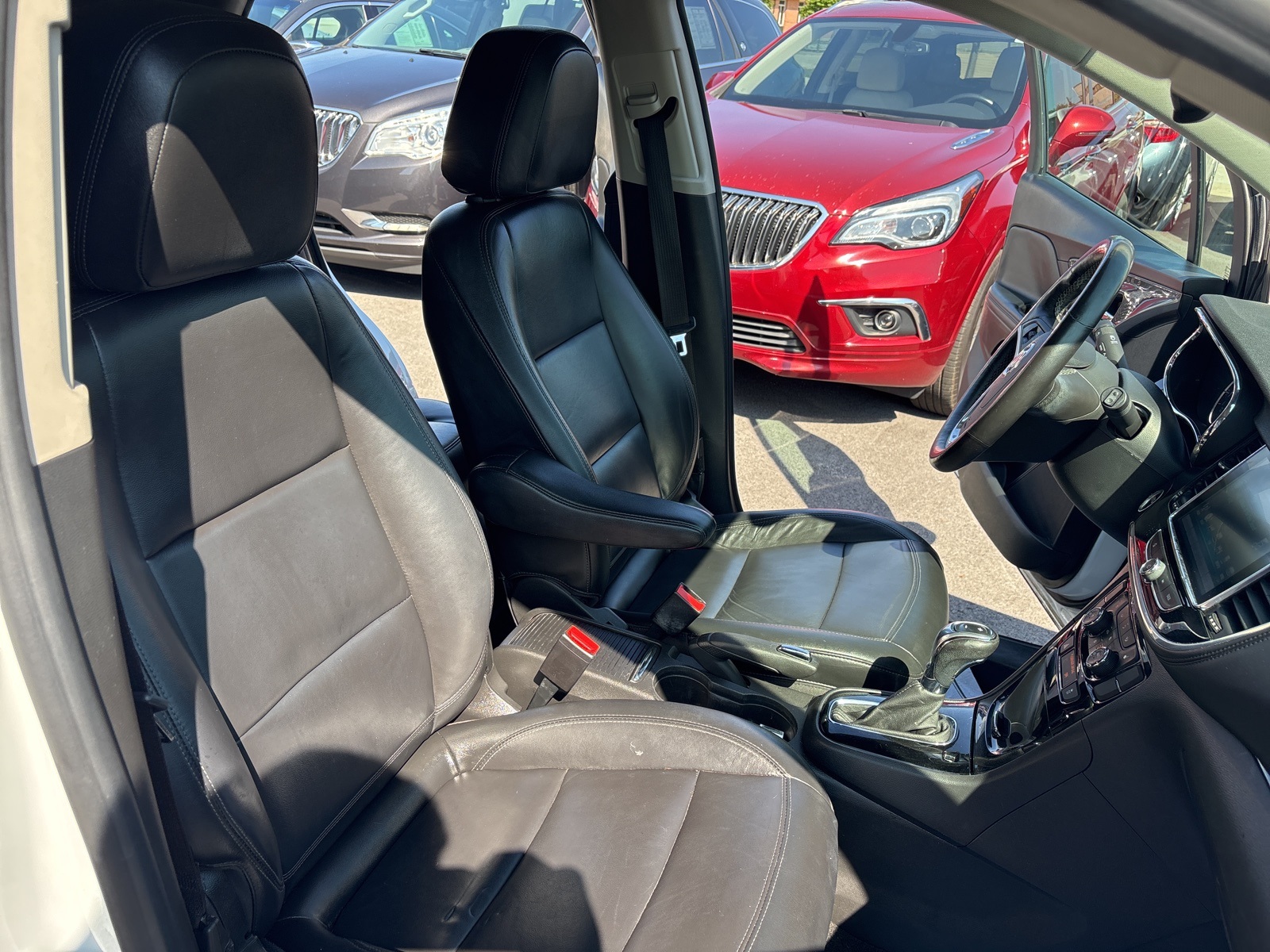 2017 Buick Encore Essence photo 17