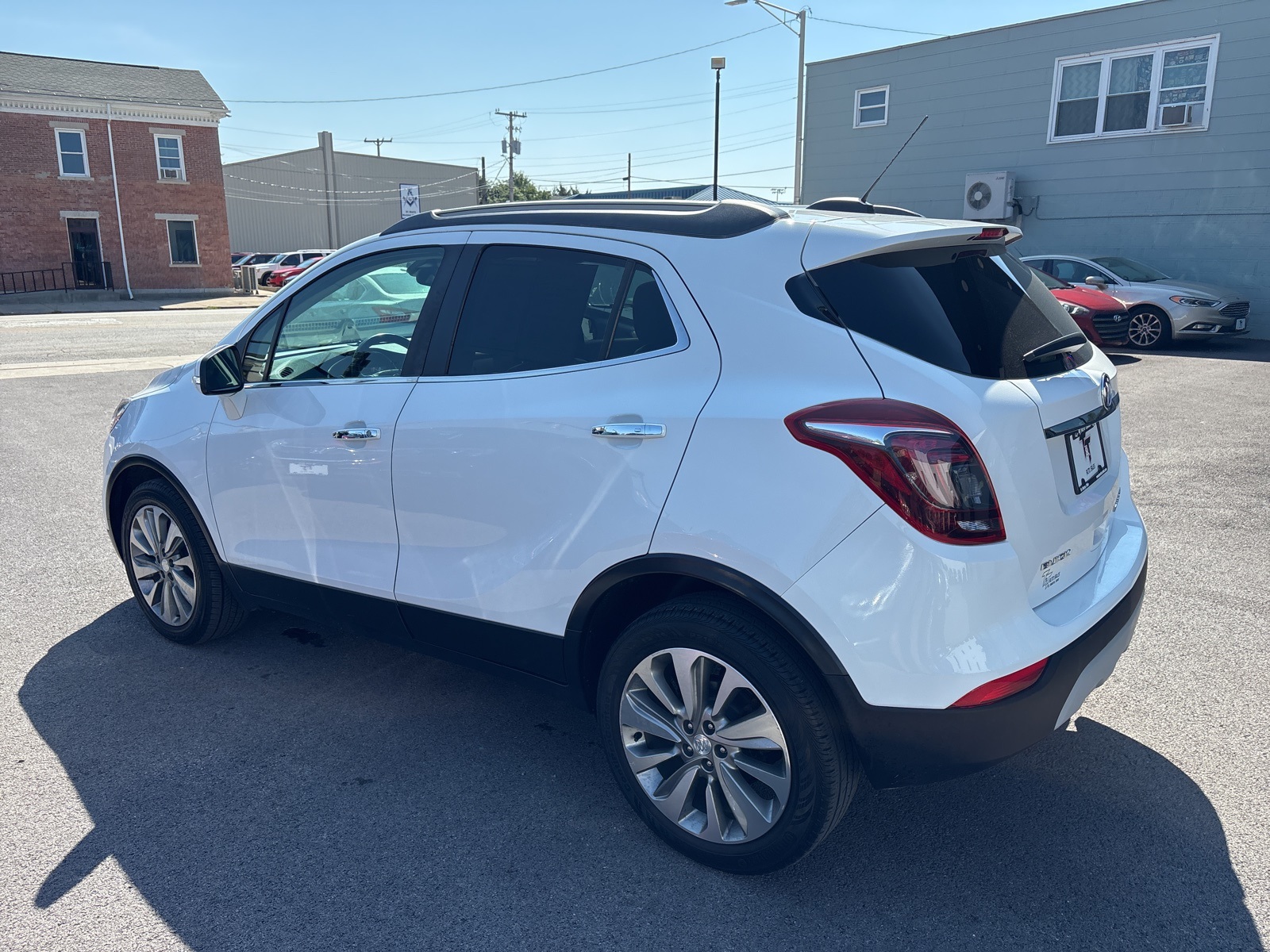 2017 Buick Encore Essence photo 2
