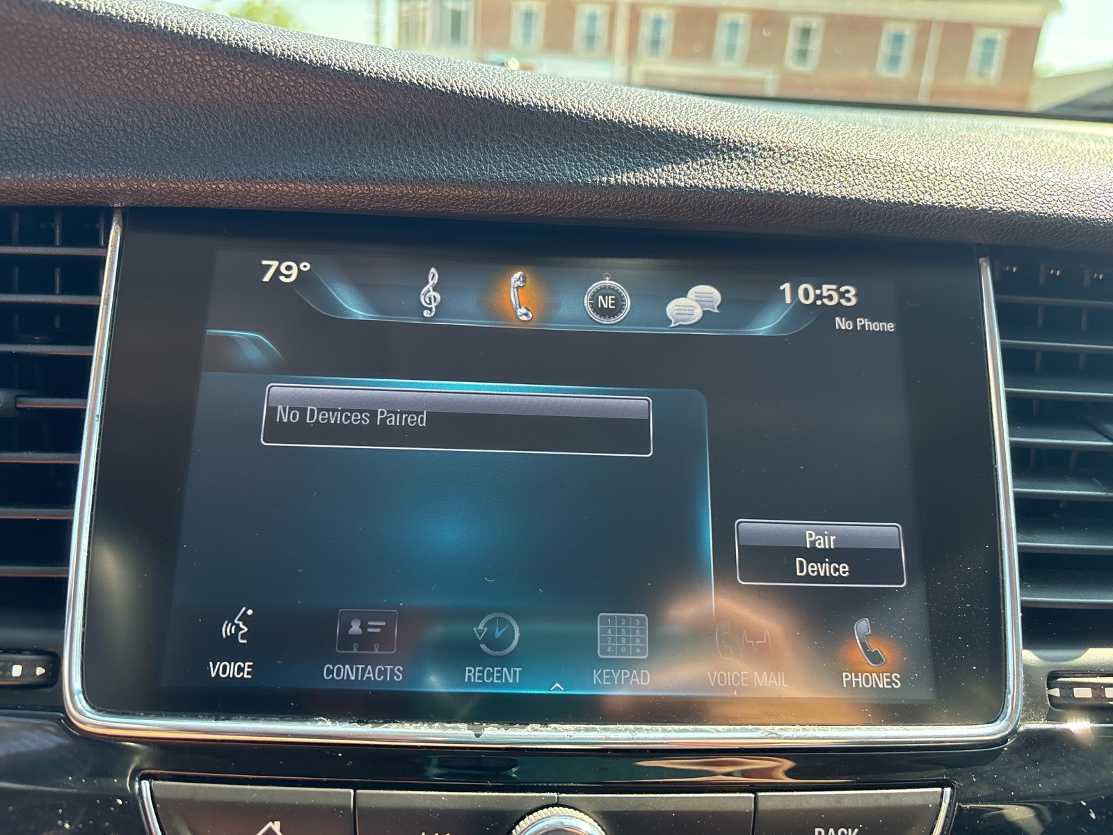 2017 Buick Encore Essence photo 24