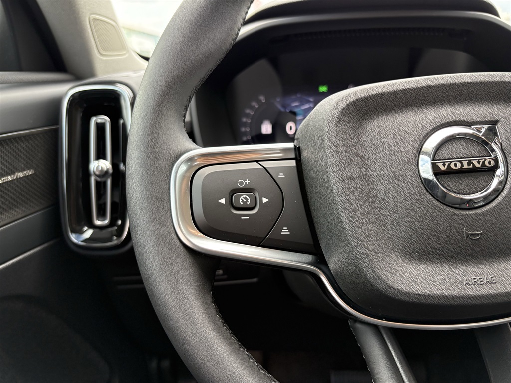 2026 Volvo XC40 B5 AWD ULTRA White at Ultimate Motorsports