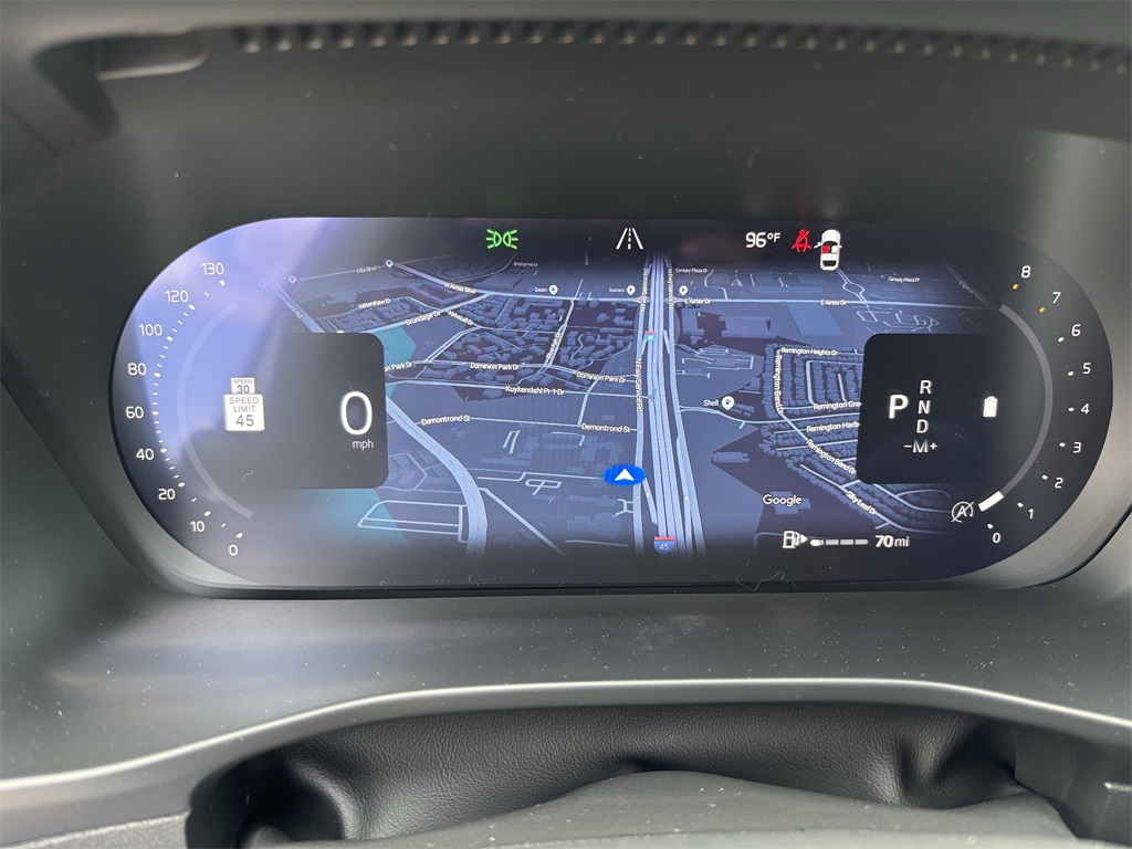 2026 Volvo XC40 B5 AWD ULTRA White at Ultimate Motorsports