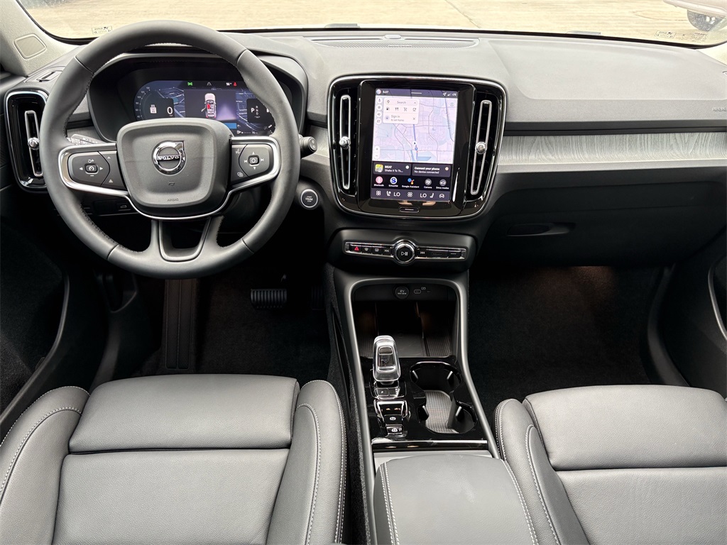 2026 Volvo XC40 B5 AWD ULTRA White at Ultimate Motorsports