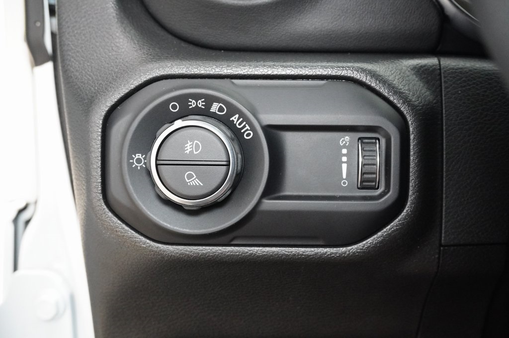 Used Car 2023 Jeep Gladiator  High Altitude For Sale Under $50,000 In Weatherford, Texas
