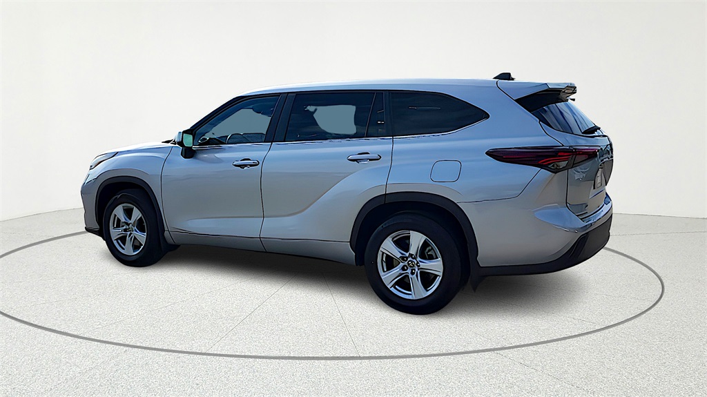2024 Toyota Highlander