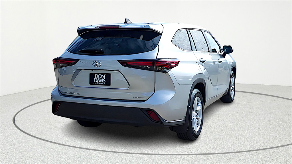 2024 Toyota Highlander