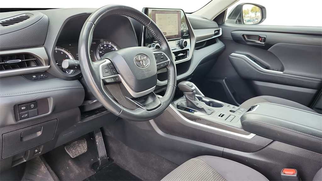 2024 Toyota Highlander